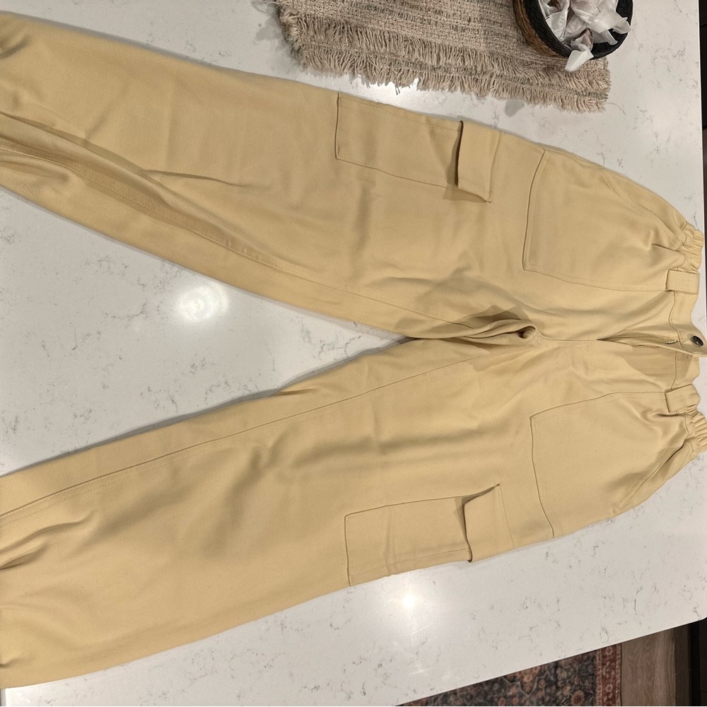 Women’s Cargo Pants